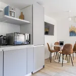 Apartmán Mauvesweetrhome 3 *